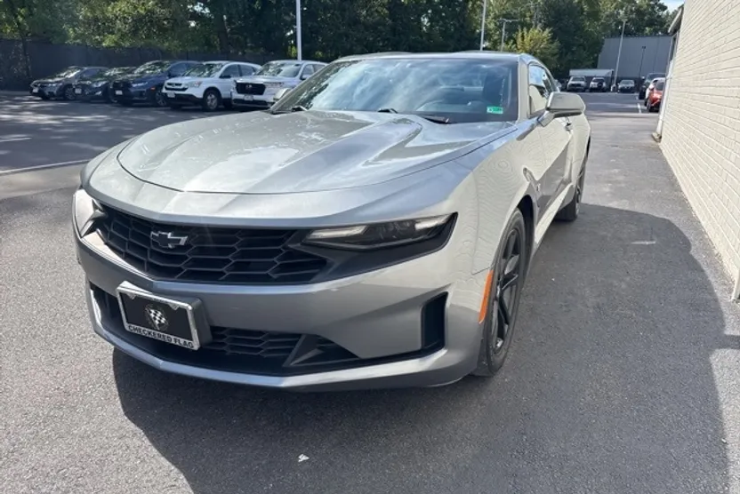 2020 Chevrolet Camaro 1LS photo 1
