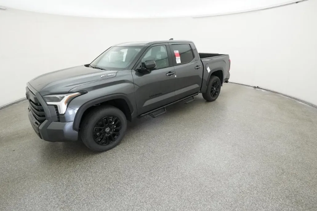 2026 Toyota Tundra Limited CrewMax photo 1