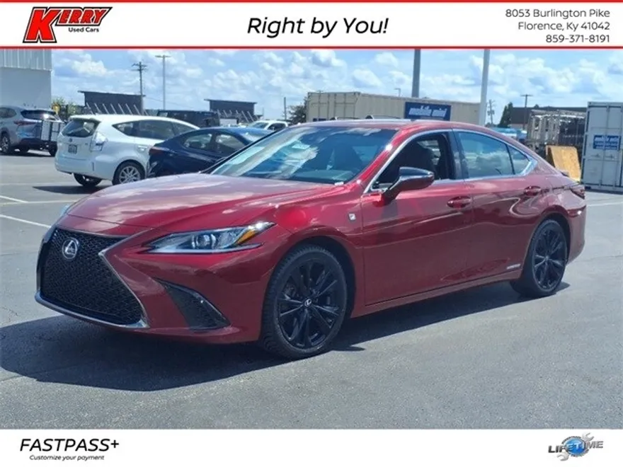 2022 Lexus ES 300h F SPORT photo 1