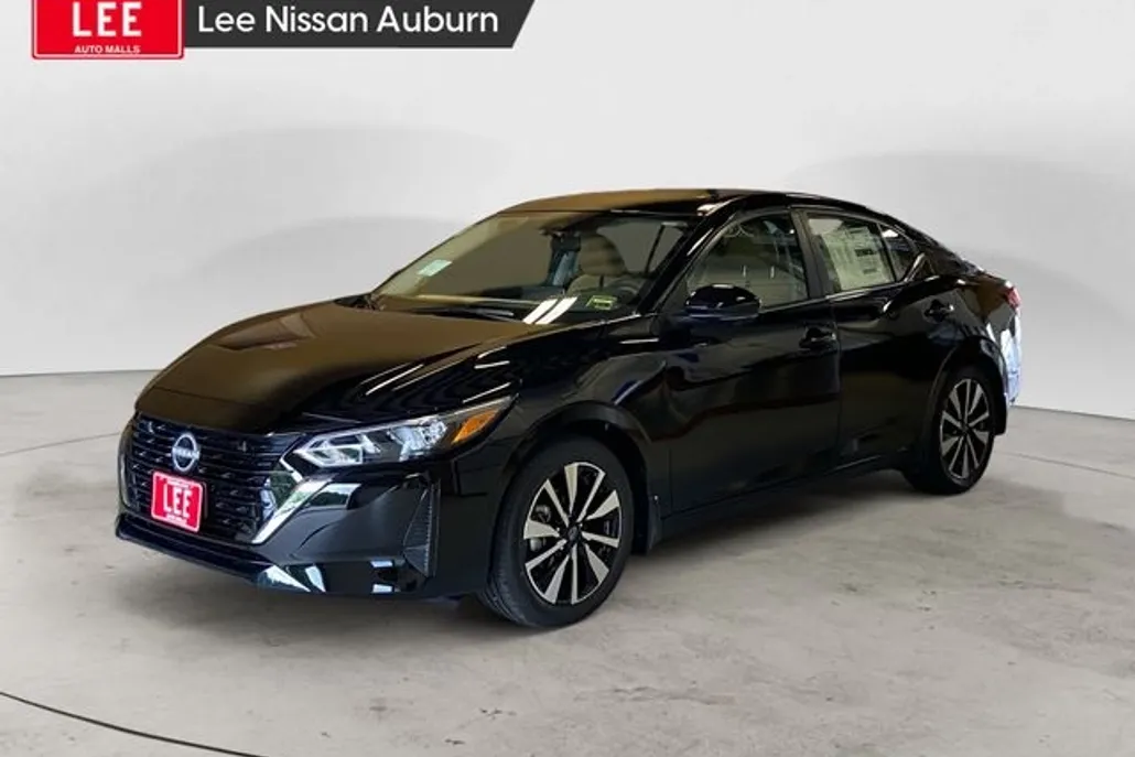 2025 Nissan Sentra SV photo 1