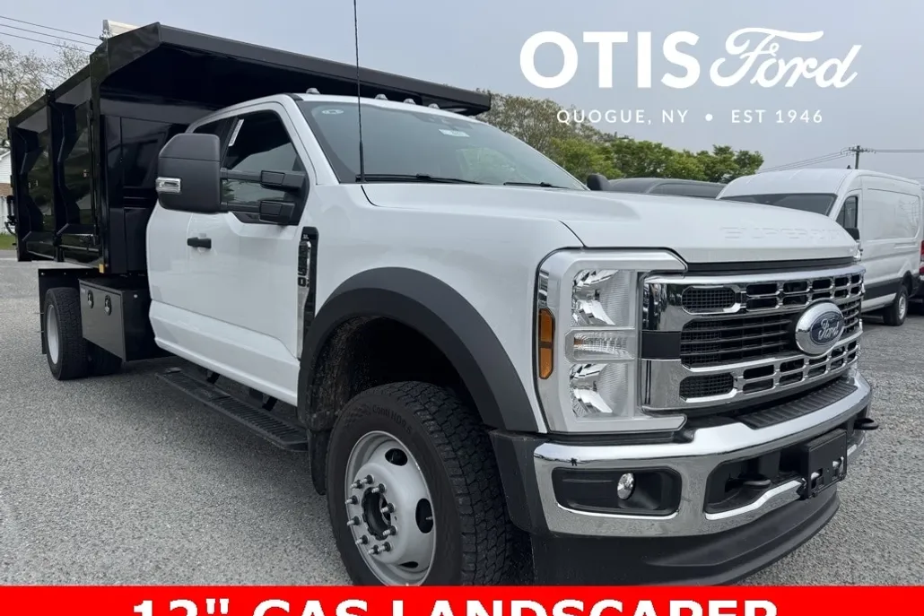 2025 Ford F-550 XL photo 1