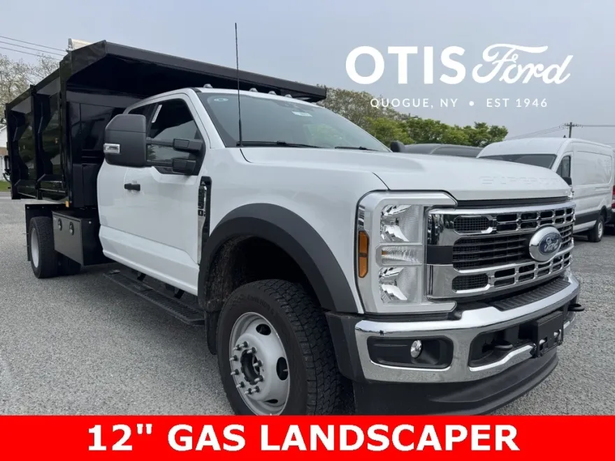 2025 Ford F-550 XL photo 1