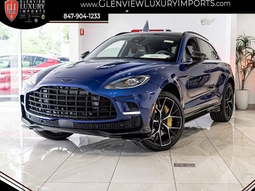 2025 Aston Martin DBX photo 1