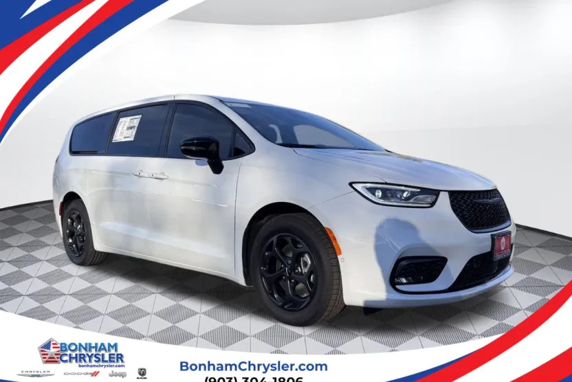 2024 Chrysler Pacifica Hybrid S Appearance photo 1