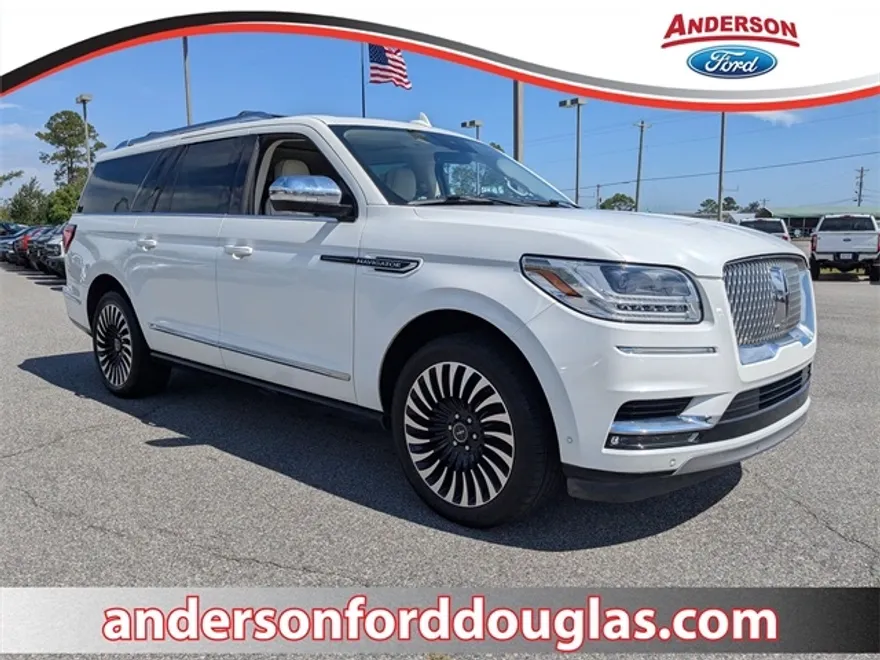 2020 Lincoln Navigator Black Label photo 1