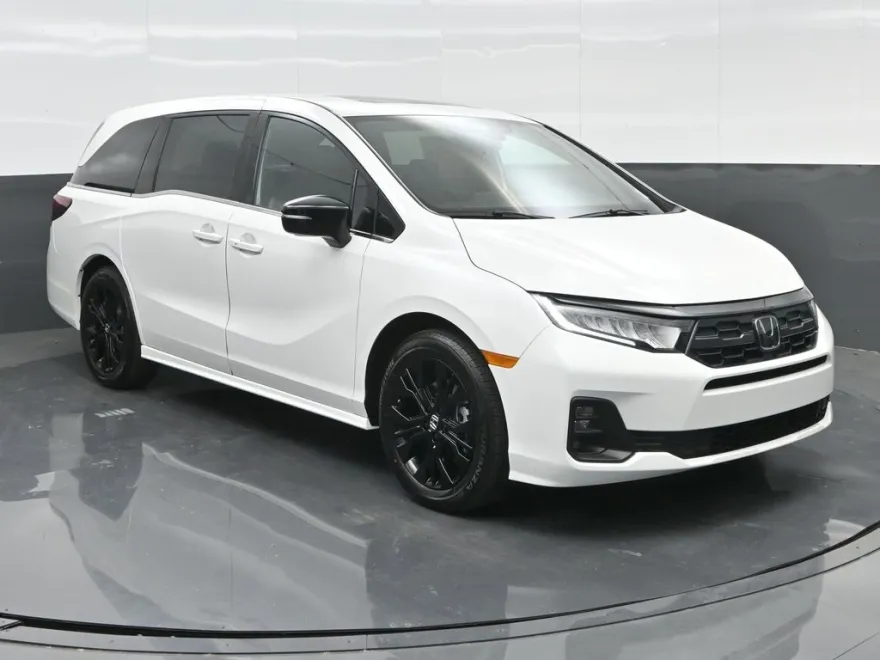 2026 Honda Odyssey photo 1