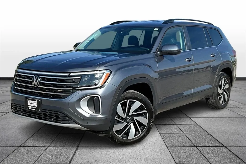 2024 Volkswagen Atlas SE Technology photo 1