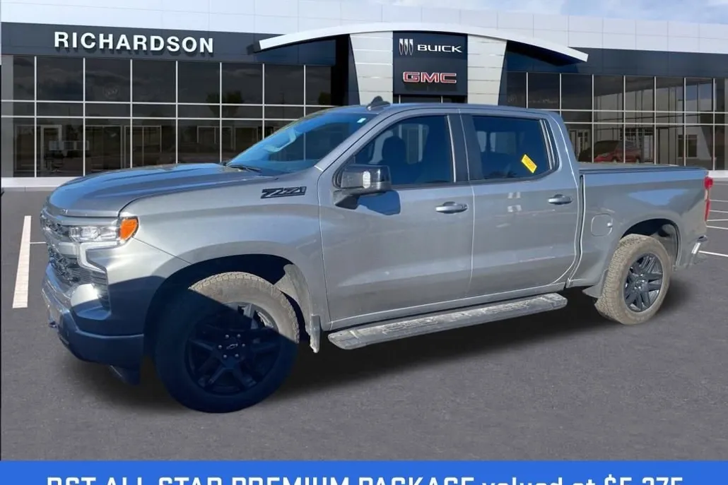 2024 Chevrolet Silverado 1500 RST photo 1