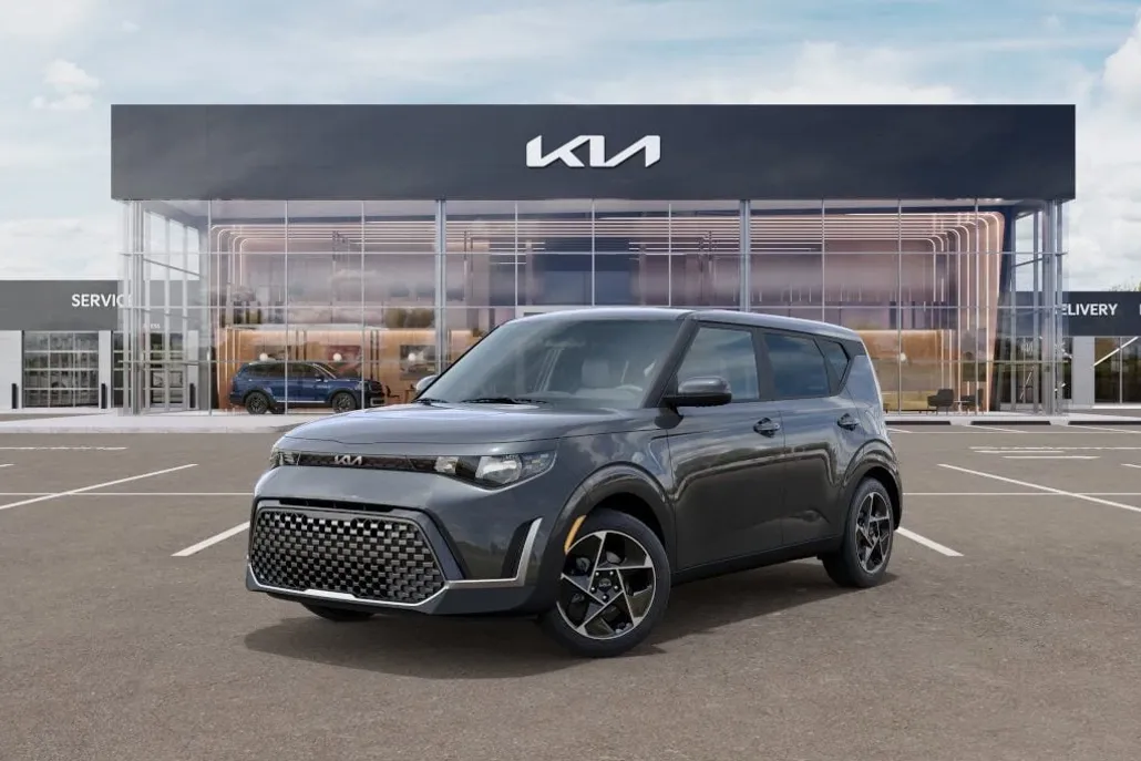 2025 Kia Soul EX photo 1