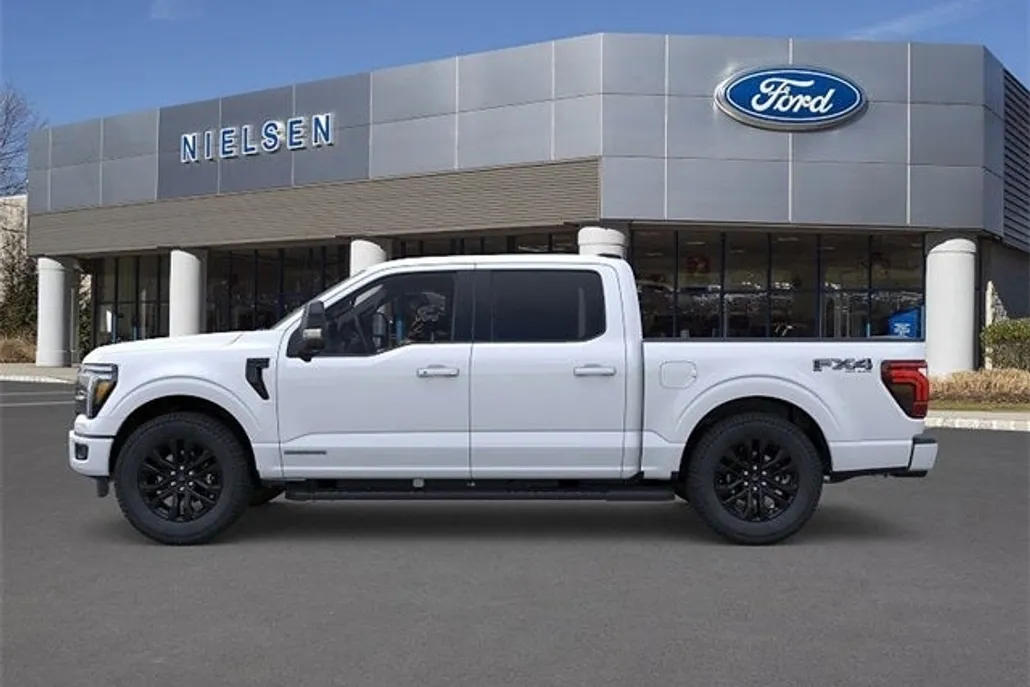 2025 Ford F-150 Lariat photo 1