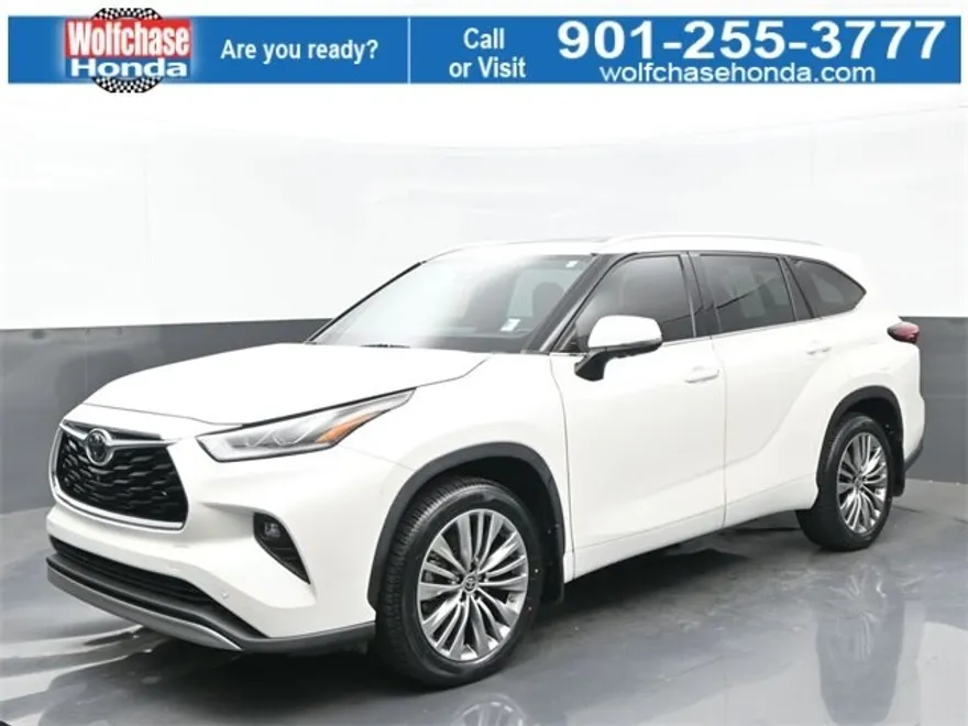 2021 Toyota Highlander Platinum photo 1