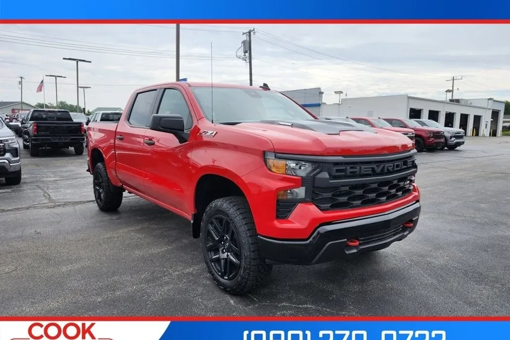 2025 Chevrolet Silverado 1500 Custom Trail Boss photo 1