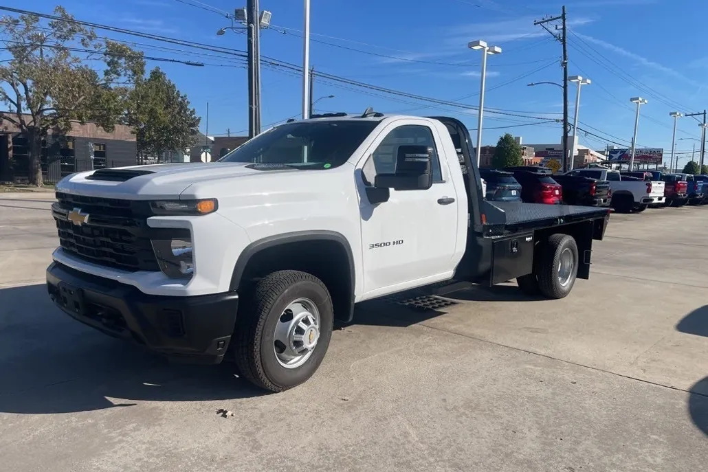 2024 Chevrolet Silverado 3500HD Work Truck photo 1
