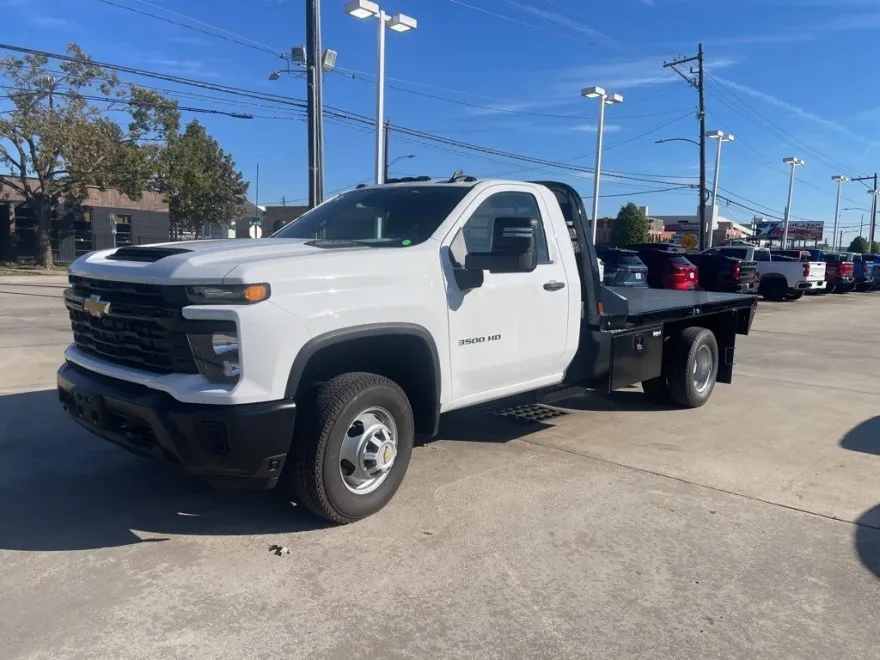 2024 Chevrolet Silverado 3500HD Work Truck photo 1