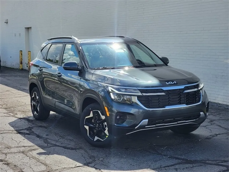 2026 Kia Seltos S photo 1