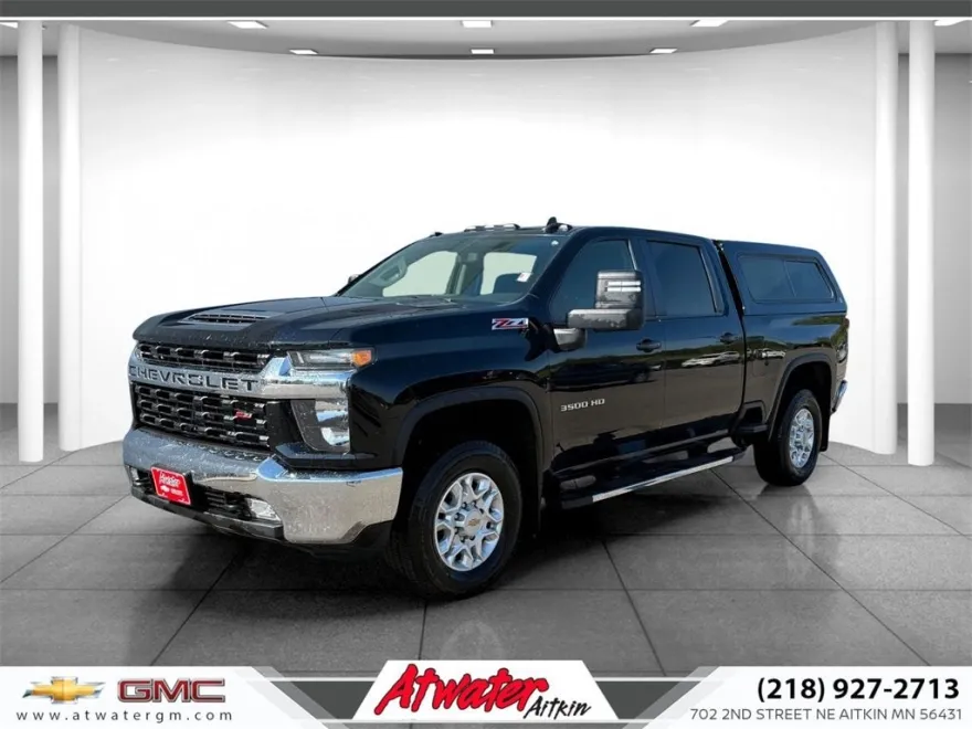 2022 Chevrolet Silverado 3500HD LT photo 1