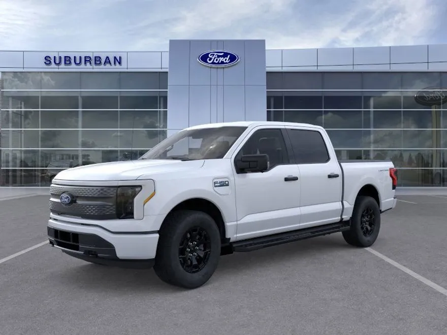 2025 Ford F-150 Lightning XLT photo 1