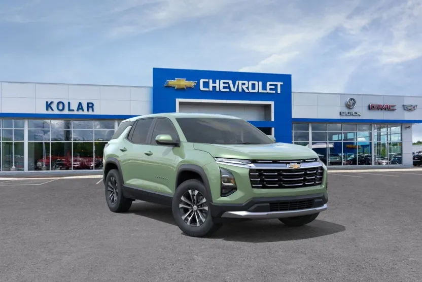 2026 Chevrolet Equinox LT photo 1
