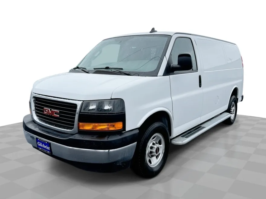 2022 Gmc Savana Cargo 2500 photo 1