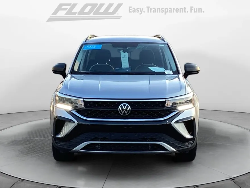 2023 Volkswagen Taos S photo 1