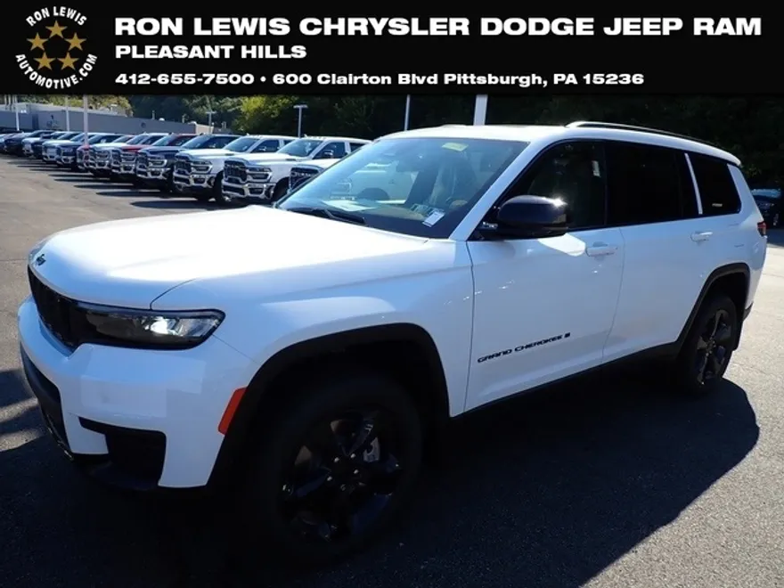 2025 Jeep Grand Cherokee Altitude photo 1