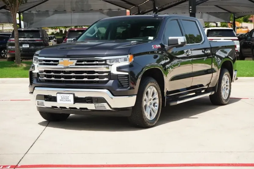 2024 Chevrolet Silverado 1500 LTZ photo 1