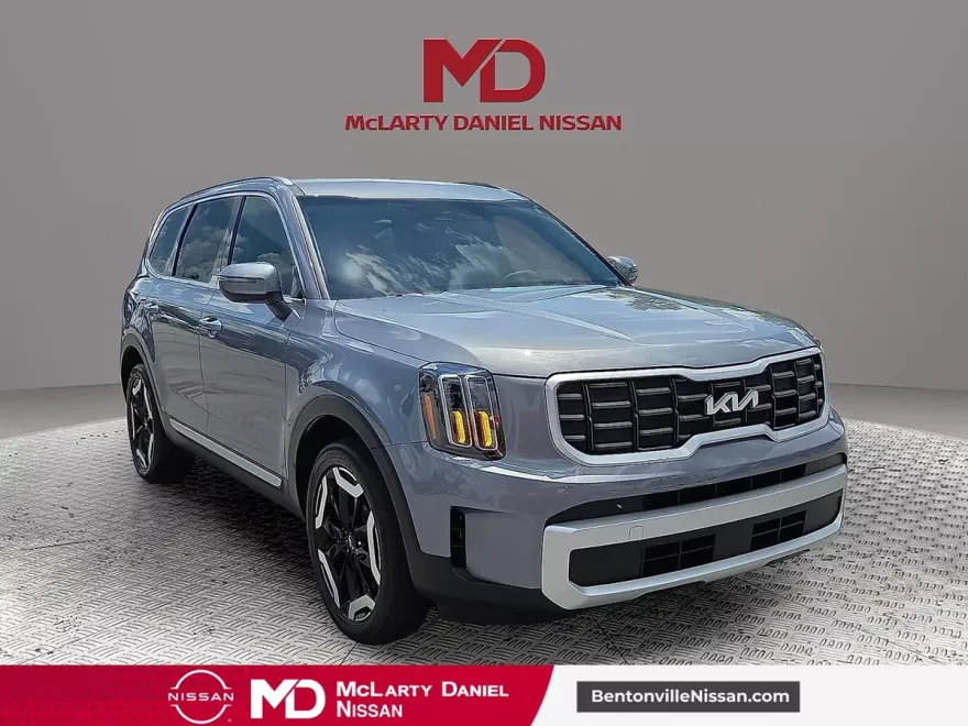 2024 Kia Telluride S photo 1