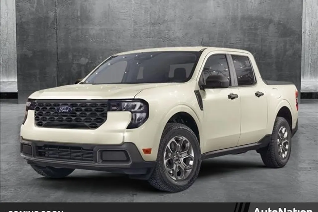 2025 Ford Maverick XLT photo 1