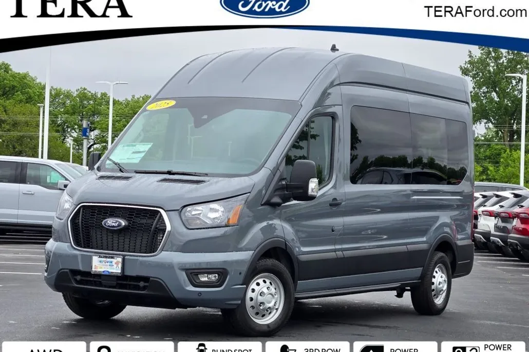 2025 Ford Transit Passenger XLT photo 1