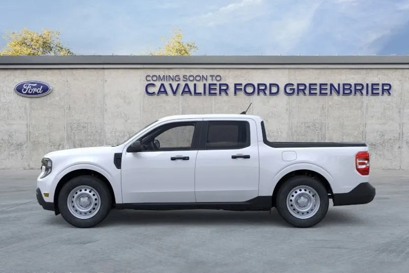 2025 Ford Maverick XL photo 1