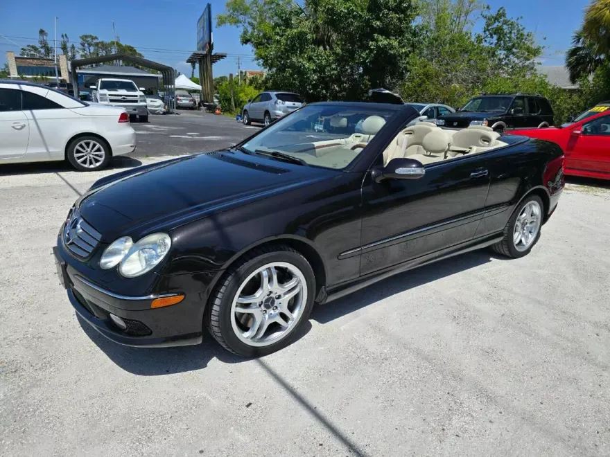 2004 Mercedes Benz CLK 500 photo 1