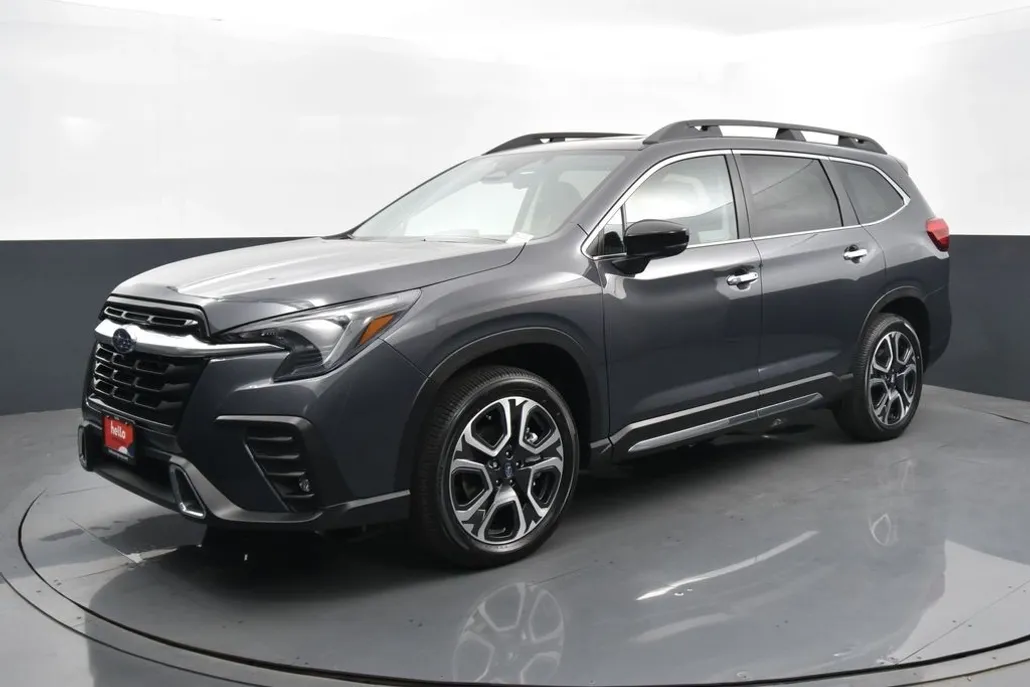 2023 Subaru Ascent Touring photo 1