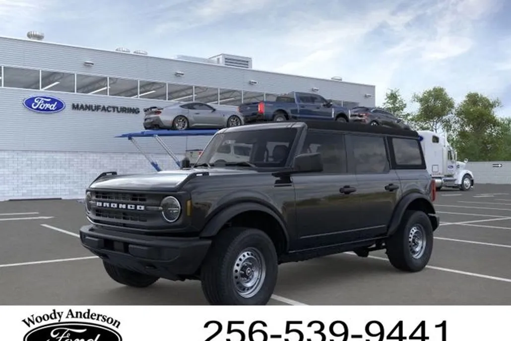 2025 Ford Bronco Base photo 1