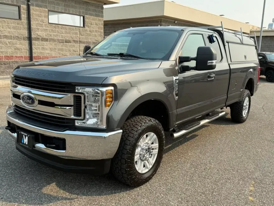 2019 Ford F-250 XL photo 1