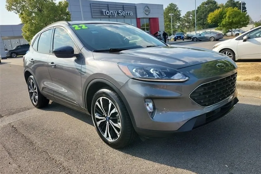 2022 Ford Escape SEL photo 1