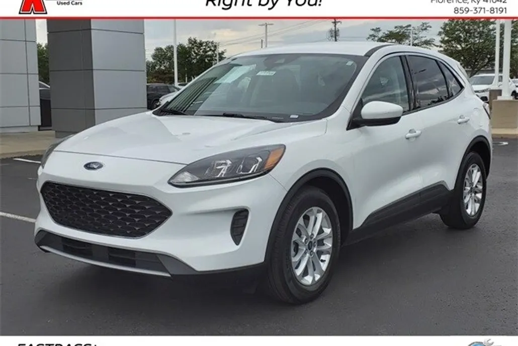 2020 Ford Escape SE photo 1