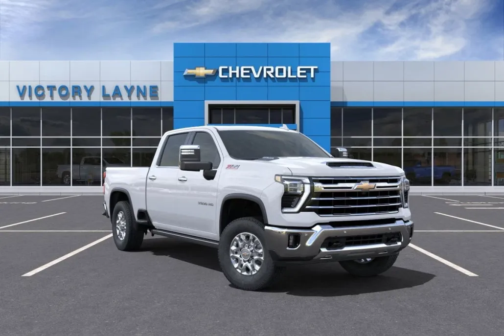 2025 Chevrolet Silverado 3500HD LTZ photo 1
