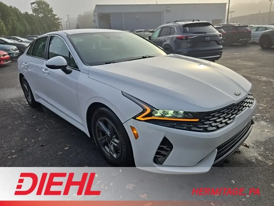 2021 Kia K5 LXS photo 1