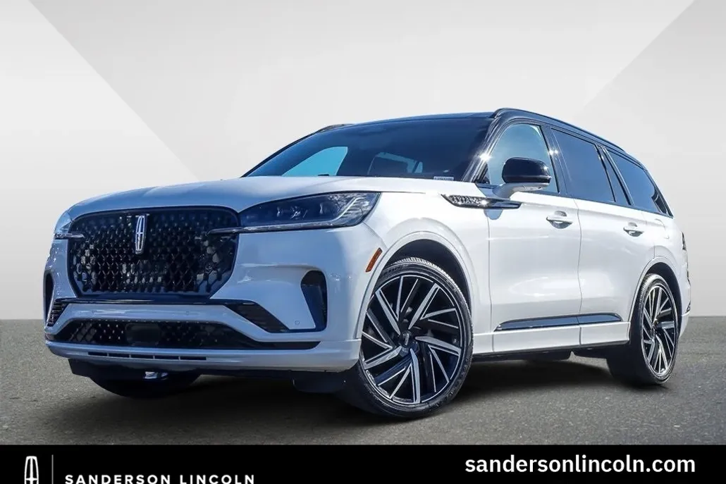 2025 Lincoln Aviator Black Label photo 1