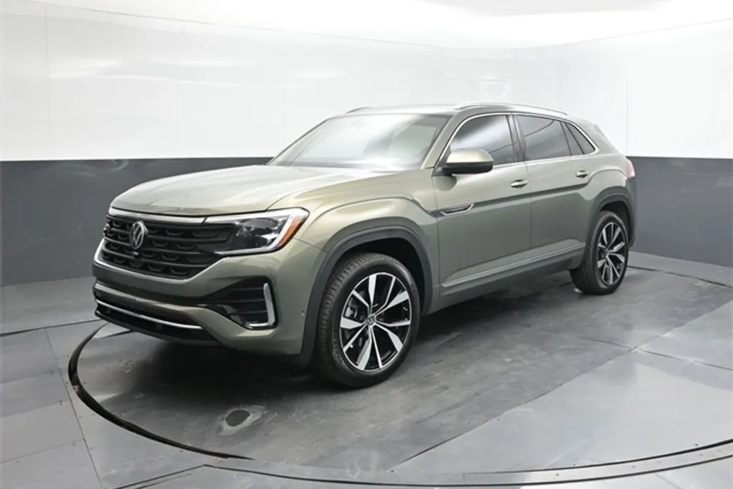 2025 Volkswagen Atlas Cross Sport SEL Premium R-Line photo 1