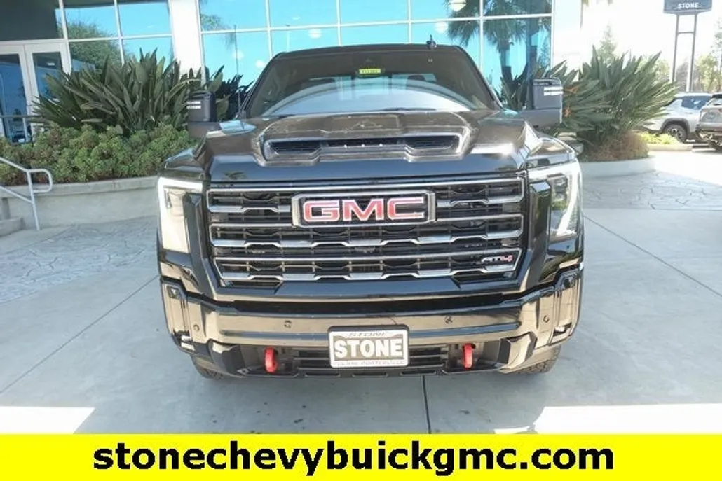 2025 Gmc Sierra 2500 HD AT4 photo 1