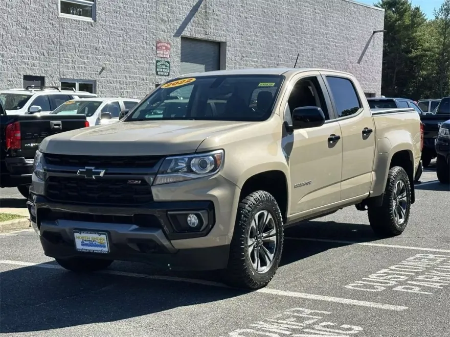 2022 Chevrolet Colorado Z71 photo 1