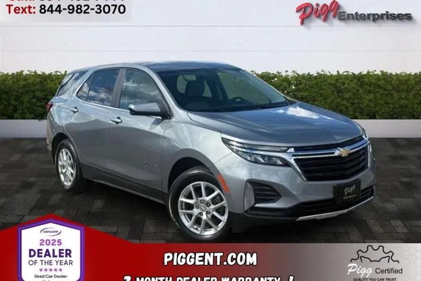 2023 Chevrolet Equinox LT photo 1