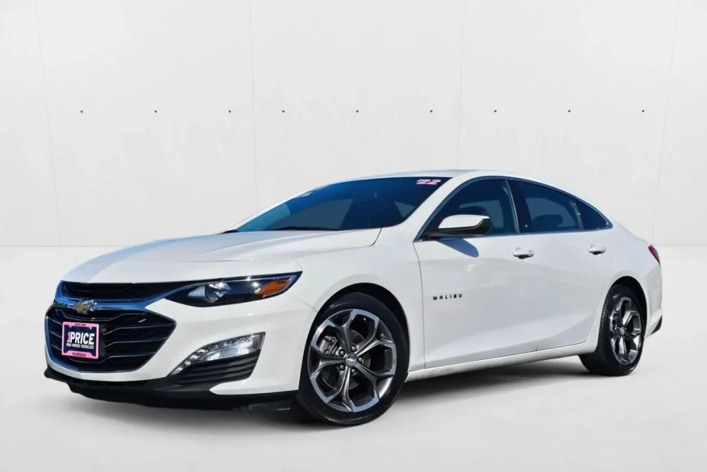 2022 Chevrolet Malibu 1LT photo 1