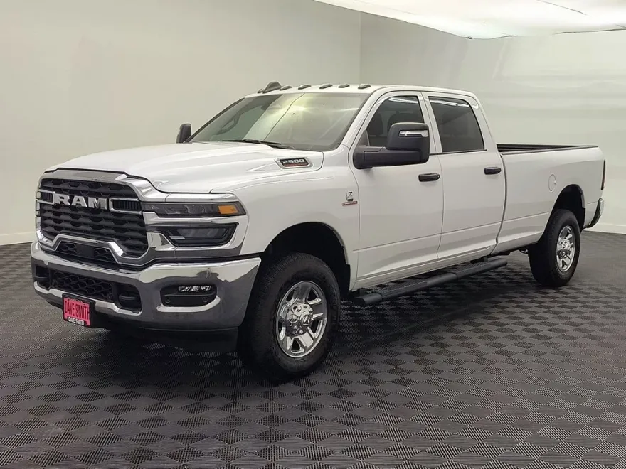 2025 Ram 2500 Tradesman photo 1