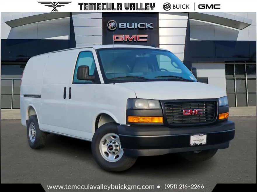 2024 Gmc Savana Cargo 2500 photo 1