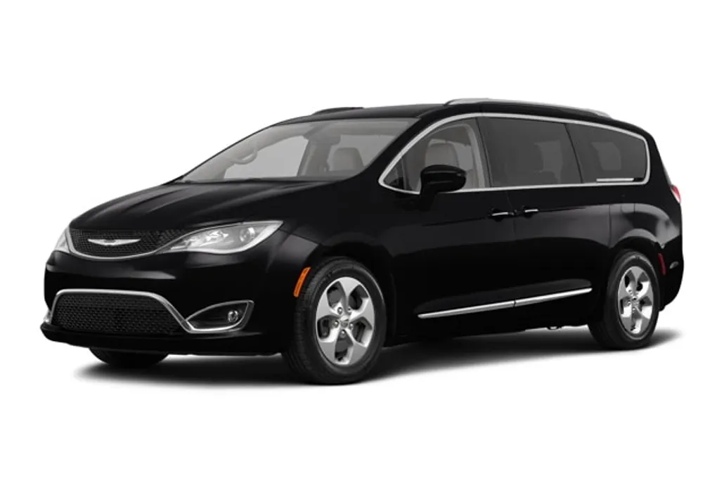 2018 Chrysler Pacifica Touring Plus photo 1