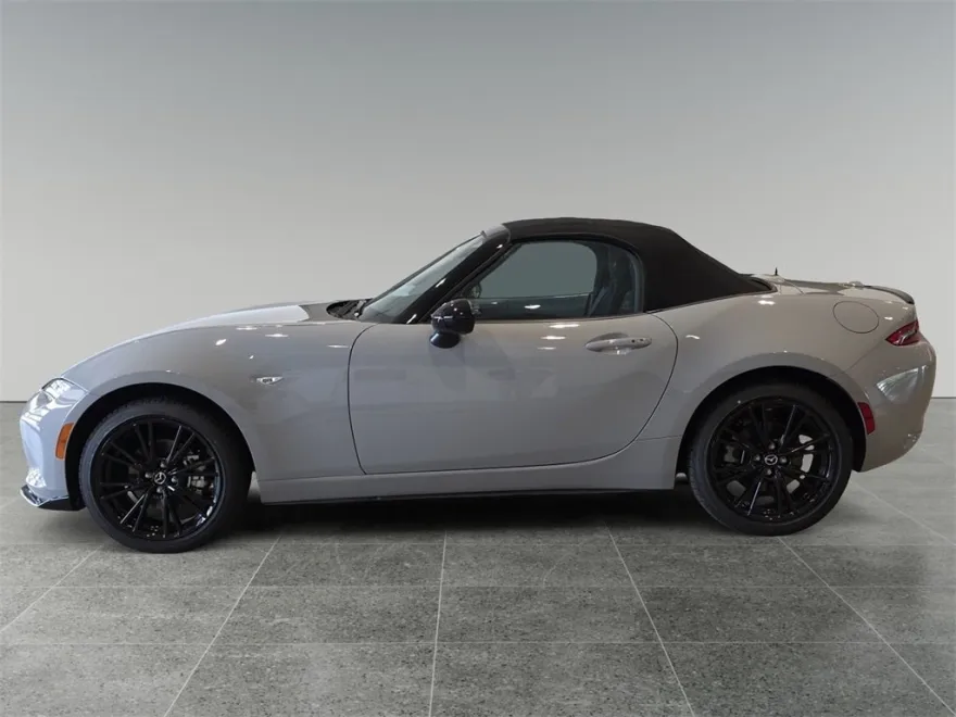 2025 Mazda MX-5 Miata Miata photo 1