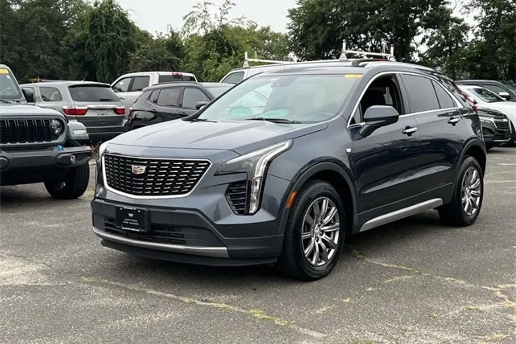 2019 Cadillac XT4 Premium Luxury photo 1
