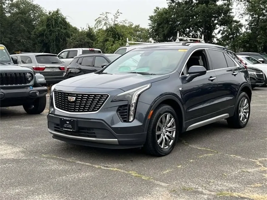 2019 Cadillac XT4 Premium Luxury photo 1